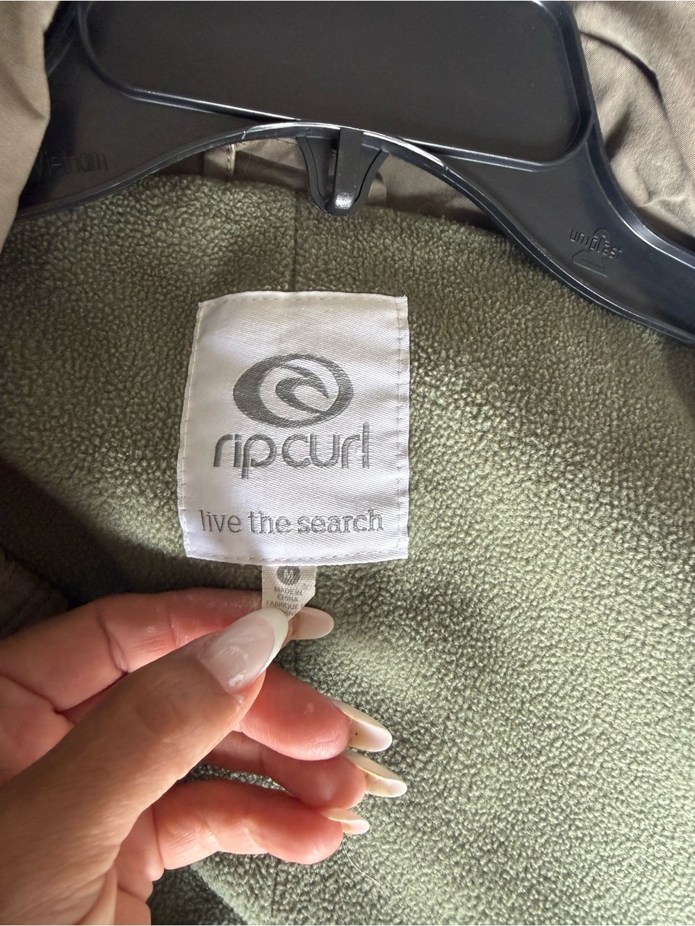 Rip Curl Women’s Jacket with Olive Green Fleece - Picture 3 of 4